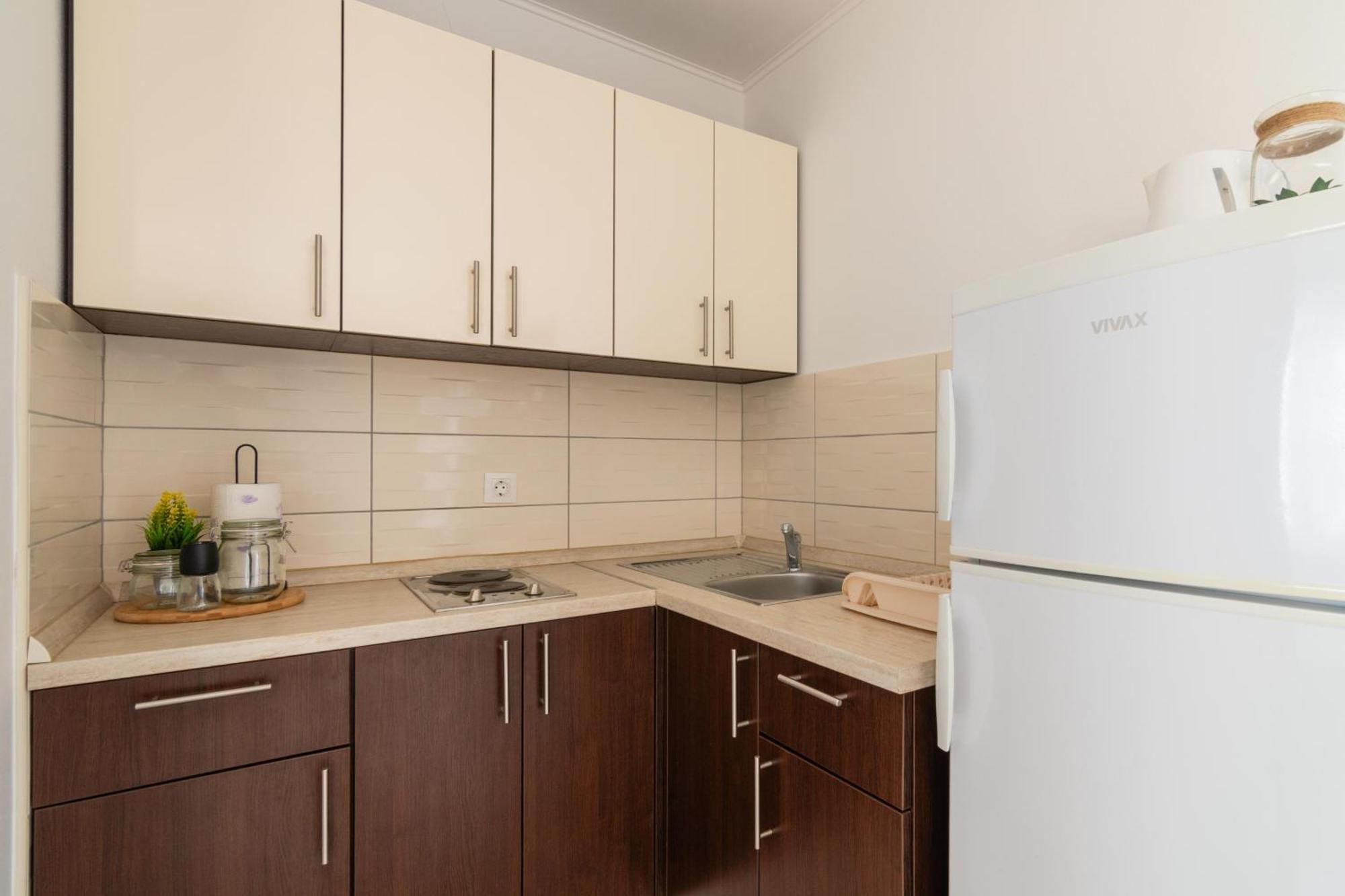 Apartments With A Parking Space Mandre, Pag - 18748 コラン エクステリア 写真