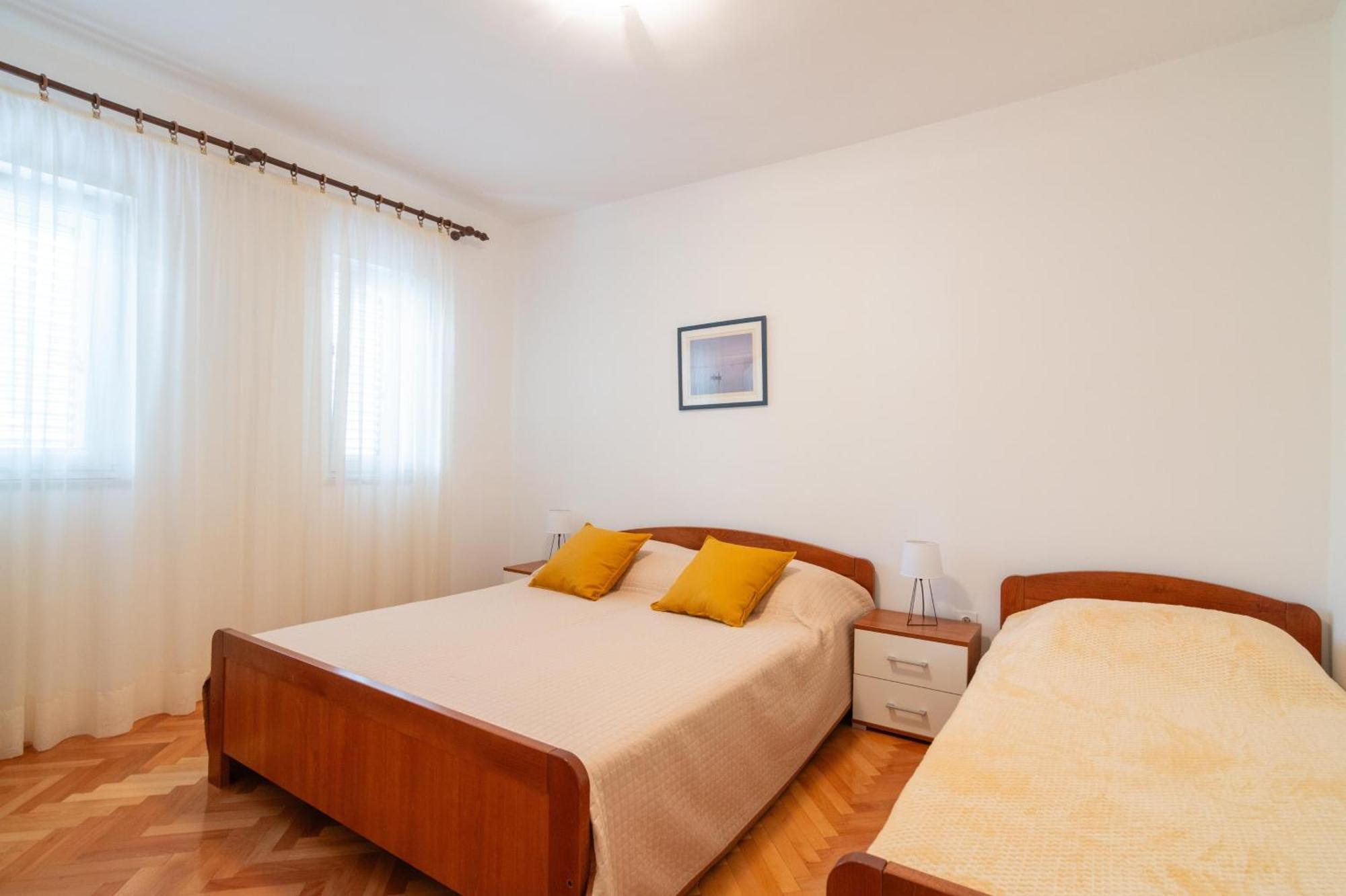 Apartments With A Parking Space Mandre, Pag - 18748 コラン エクステリア 写真